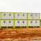 Casas de contenedores de paquete plano como residencia temporal en Japón